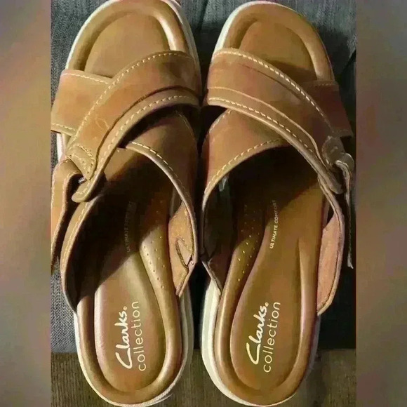 Ladies Clark Collection sandal light brown with white piping - Picture 8 of 10